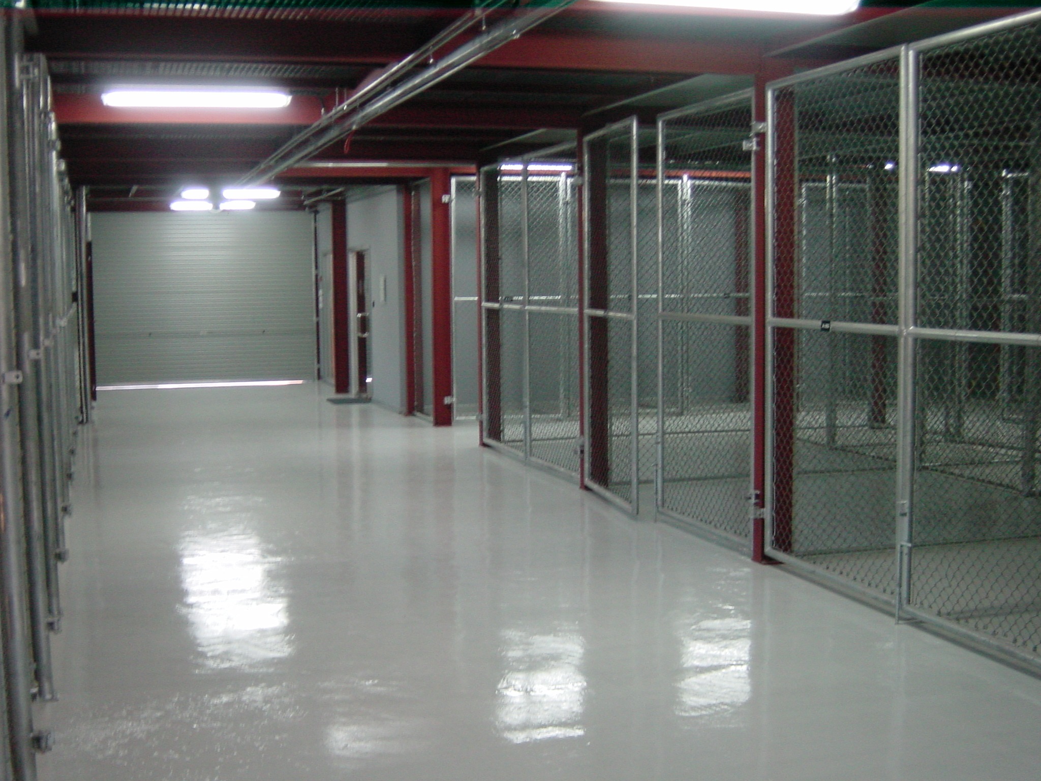 Top benefits of self-storage units for businesses